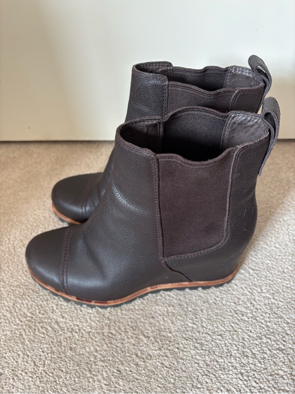 UGG Pax Brown Leather Wedge Chelsea Boots | Lug Sole Ankle Booties